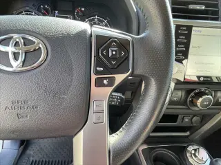 Toyota 4Runner 2022 4x4 SR5 Premium 4 puertas SUV
