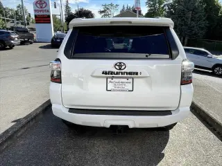Toyota 4Runner 2022 4x4 SR5 Premium 4 puertas SUV