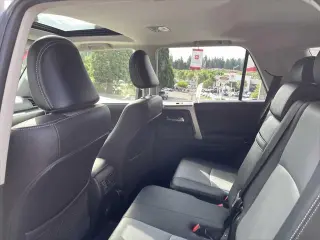 Toyota 4Runner 2024 4x4 SR5 Premium 4 puertas SUV