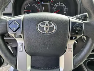 Toyota 4Runner 2024 4x4 SR5 Premium 4 puertas SUV