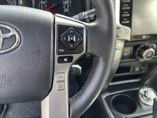 Toyota 4Runner 2024 4x4 SR5 Premium 4 puertas SUV