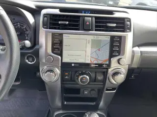 Toyota 4Runner 2024 4x4 SR5 Premium 4 puertas SUV