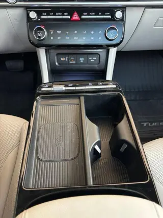 Hyundai TUCSON Híbrido 2025 AWD Limited 4 puertas SUV