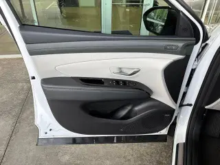 Hyundai TUCSON Híbrido 2025 AWD Limited 4 puertas SUV