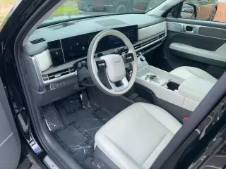 Hyundai SANTA FE Híbrido 2025 AWD Calligraphy 4 puertas SUV