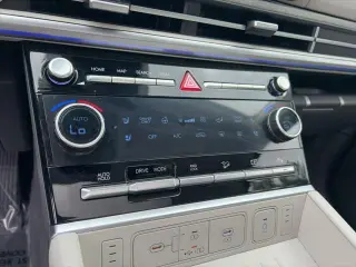 Hyundai SANTA FE Híbrido 2025 AWD Calligraphy 4 puertas SUV