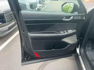 Hyundai PALISADE 2025 AWD Calligraphy Night Edition 4 puertas SUV
