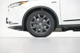 Acura MDX 2024 SH-AWD 4 puertas SUV con paquete A-SPEC