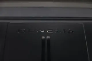 Genesis GV60 2025 AWD Estándar 4 puertas SUV
