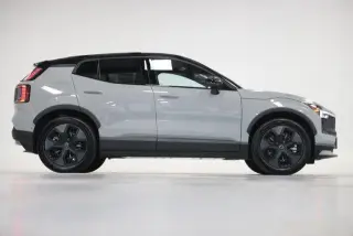 Volvo EX30 Cross Country 2026 AWD Twin Ultra 4 puertas SUV