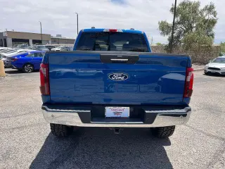 Ford F-150 2024 4x4 XLT 4 puertas SuperCrew 5.5 pies. SB