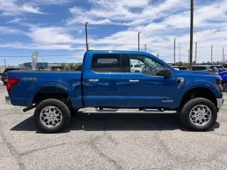 Ford F-150 2024 4x4 XLT 4 puertas SuperCrew 5.5 pies. SB
