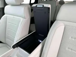 Hyundai SANTA FE 2025 Calligraphy 4 puertas SUV