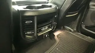 Ram 1500 2022 4x4 Limited 4 puertas Crew Cab con caja de 5.6 pies