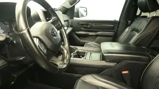 Ram 1500 2022 4x4 Limited 4 puertas Crew Cab con caja de 5.6 pies