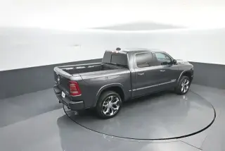 Ram 1500 2022 4x4 Limited 4 puertas Crew Cab con caja de 5.6 pies