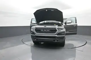 Ram 1500 2022 4x4 Limited 4 puertas Crew Cab con caja de 5.6 pies