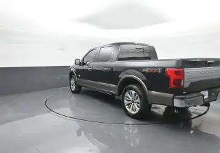 Ford F-150 2020 4x4 King Ranch 4 puertas SuperCrew 5.5 pies. SB