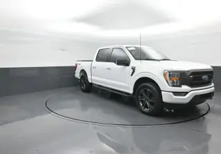 Ford F-150 2023 4x4 XLT 4 puertas SuperCrew 5.5 pies SB