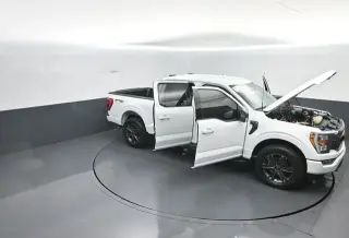 Ford F-150 2023 4x4 XLT 4 puertas SuperCrew 5.5 pies SB