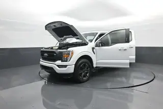 Ford F-150 2023 4x4 XLT 4 puertas SuperCrew 5.5 pies SB