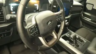 Ford F-150 2024 4x4 XLT 4 puertas SuperCrew 5.5 pies. SB