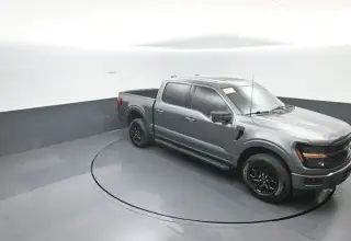 Ford F-150 2024 4x4 XLT 4 puertas SuperCrew 5.5 pies. SB