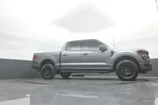 Ford F-150 2024 4x4 XLT 4 puertas SuperCrew 5.5 pies. SB