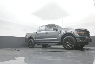 Ford F-150 2024 4x4 XLT 4 puertas SuperCrew 5.5 pies. SB