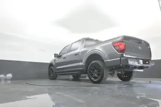 Ford F-150 2024 4x4 XLT 4 puertas SuperCrew 5.5 pies. SB