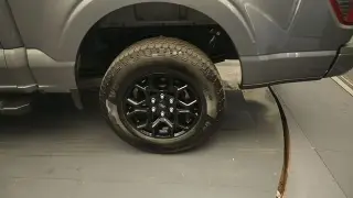 Ford F-150 2024 4x4 XLT 4 puertas SuperCrew 5.5 pies. SB