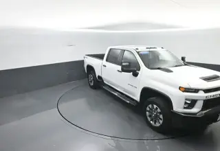 Chevrolet Silverado 2500HD 2022 4x4 Custom 4 puertas Cabina Crew SB