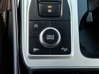 Ford Explorer 2023 AWD ST 4 puertas SUV
