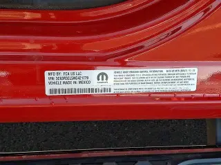 Ram 3500 2022 4x4 Tradesman 4 puertas Cabina Crew 6.3 pies. SRW Pickup