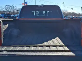 Ram 3500 2022 4x4 Tradesman 4 puertas Cabina Crew 6.3 pies. SRW Pickup