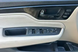 Honda Odyssey 2024 Elite 4 puertas Minivan