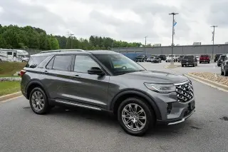 Ford Explorer 2025 AWD Platinum 4 puertas SUV