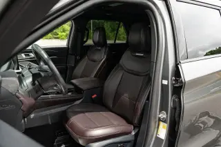 Ford Explorer 2025 AWD Platinum 4 puertas SUV