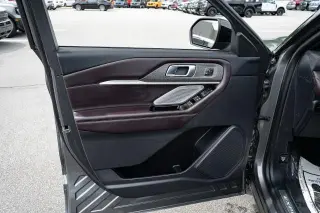 Ford Explorer 2025 AWD Platinum 4 puertas SUV