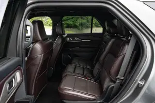 Ford Explorer 2025 AWD Platinum 4 puertas SUV