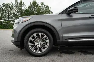 Ford Explorer 2025 AWD Platinum 4 puertas SUV