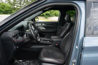 Ford Explorer 2025 AWD ST 4 puertas SUV