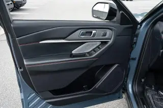 Ford Explorer 2025 AWD ST 4 puertas SUV