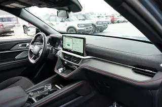 Ford Explorer 2025 AWD ST 4 puertas SUV