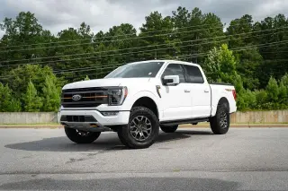 Ford F-150 2022 4x4 Tremor 4 puertas SuperCrew 5.5 pies. Caja corta