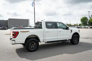 Ford F-150 2022 4x4 Tremor 4 puertas SuperCrew 5.5 pies. Caja corta