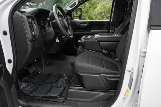 Chevrolet Silverado 2500HD 2022 4x4 Custom 4 puertas Cabina Crew SB