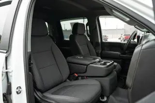 Chevrolet Silverado 2500HD 2022 4x4 Custom 4 puertas Cabina Crew SB