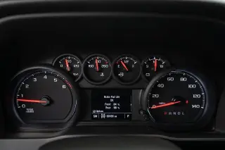 Chevrolet Silverado 2500HD 2022 4x4 Custom 4 puertas Cabina Crew SB