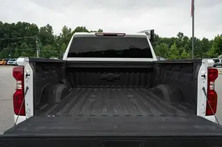 Chevrolet Silverado 2500HD 2022 4x4 Custom 4 puertas Cabina Crew SB